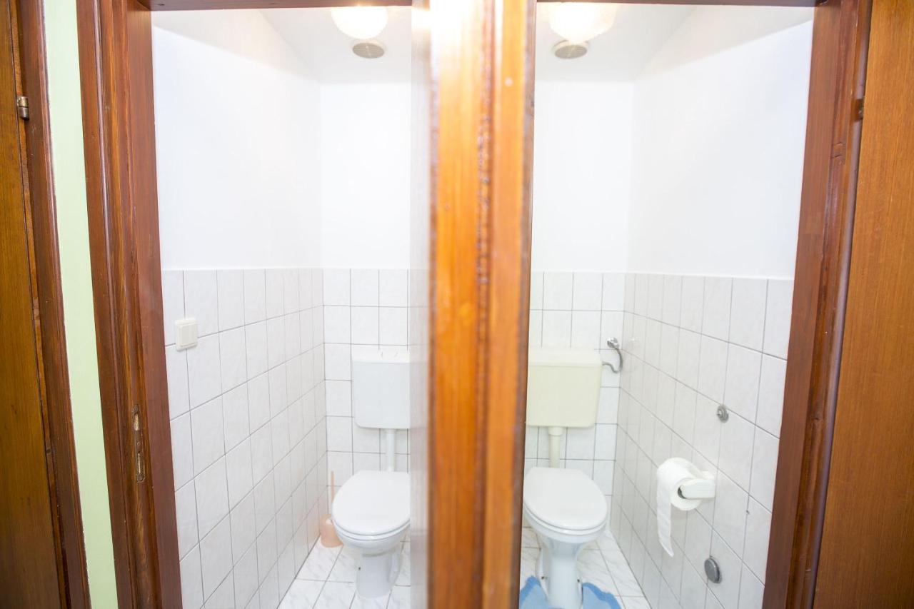 Apartmani Marijana Cesarica Eksteriør billede