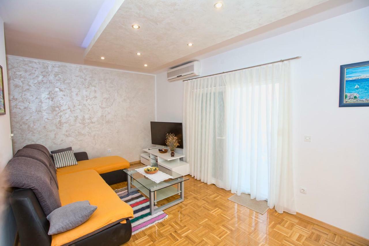 Apartmani Marijana Cesarica Eksteriør billede